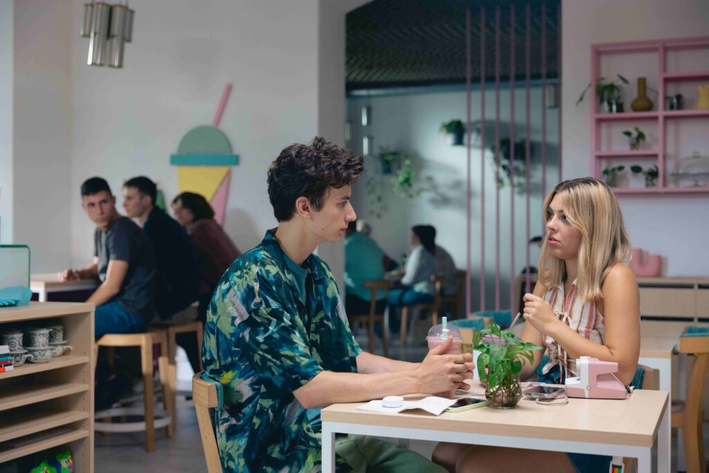 Antonio Šoposki a Julie Louthanová. Foto: Česká televize.
