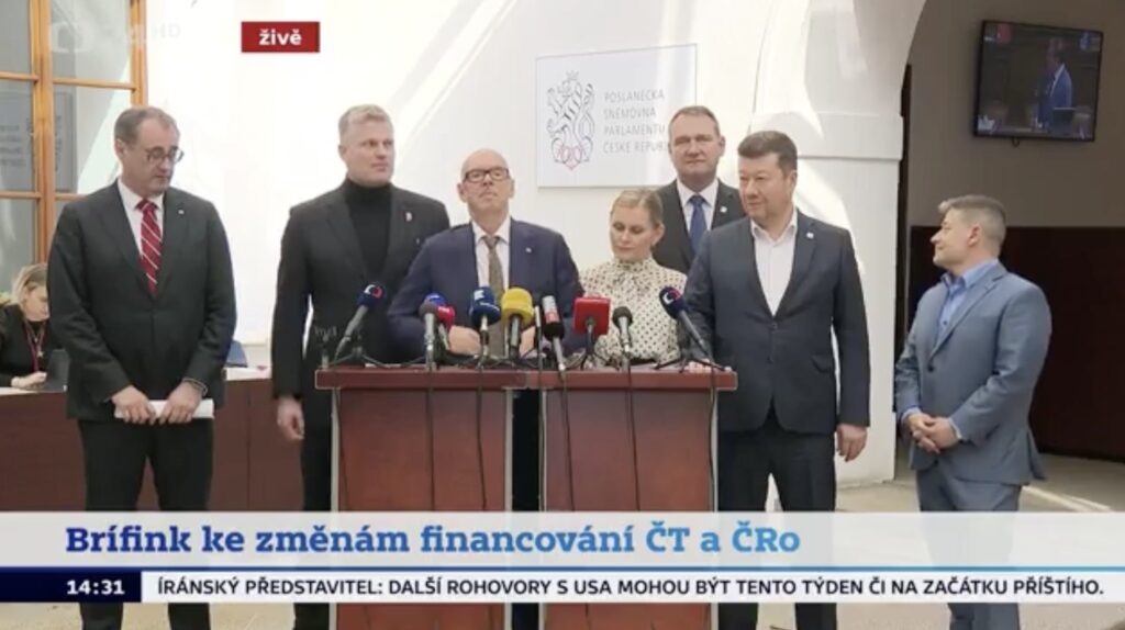 Boris Šťastný (Motoristé sobě), Filip Turek (Motoristé sobě), Oto Klempíř (Motoristé sobě), Taťána Malá (ANO), Radim Fiala (SPD), Tomio Okamura (SPD) a Patrik Nacher (ANO) zaveleli 14. dubna 2026 k frontálnímu útoku na postupnou likvidaci veřejnoprávních médií u nás. Nechtějí politickou soutěž, chtějí všechny nástroje moci, aby se mohli držet u vesla. Nejsmutnější na tom je, že Motoristé sobě měli ve svém volebním programu přesný opak toho, co právě teď dělají. Docela obyčejně podvedli své voliče.