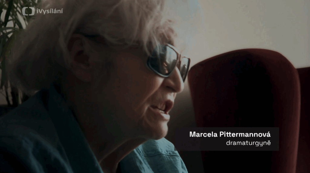 Paní Marcela Pittermannová (1933-2026). V jejím životě hrály důležitou roli trojky, narodila se 3. 3. 1933 ve Filmovém studiu Barrandov působila 30 let a 30 dnů.